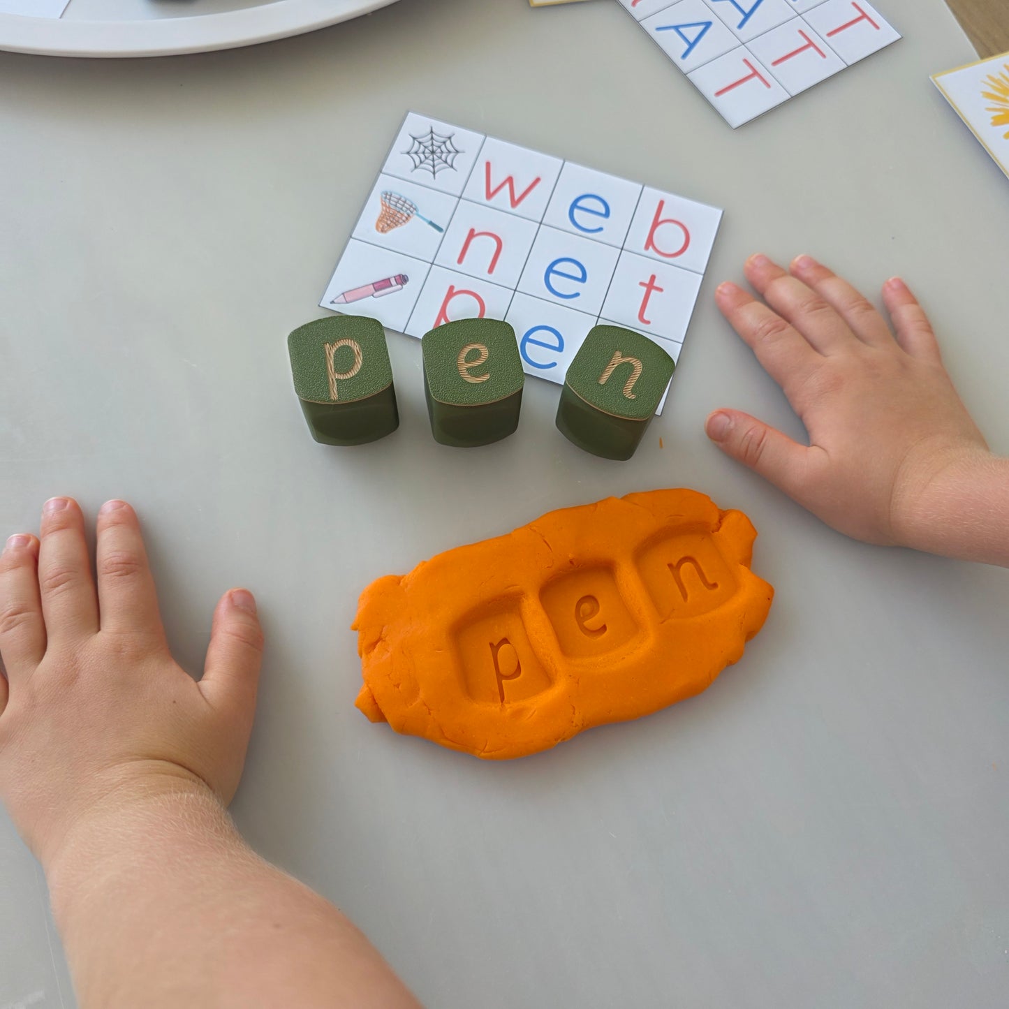 Set senzorial învățare – 31 piese - LITERE mici