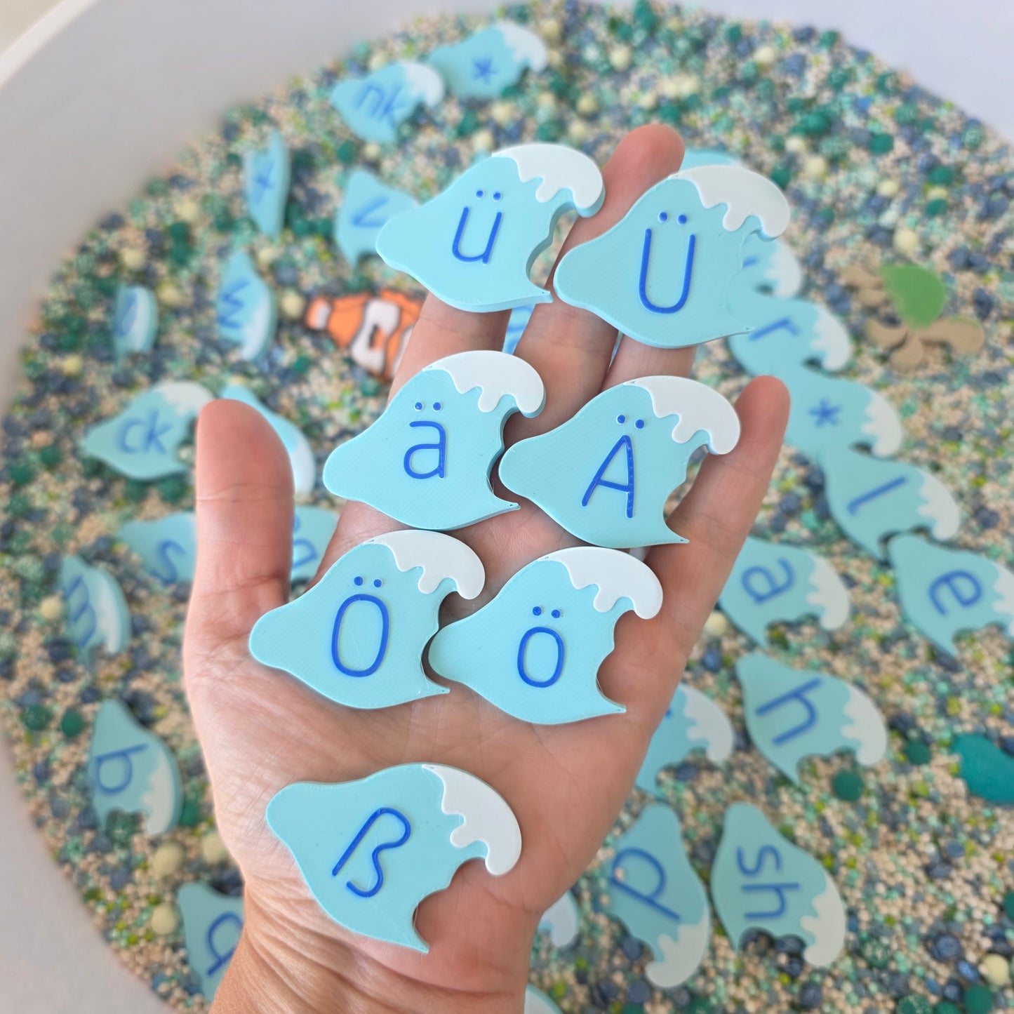 MODULAR WAVE LETTERS 🌊