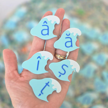 MODULAR WAVE LETTERS 🌊